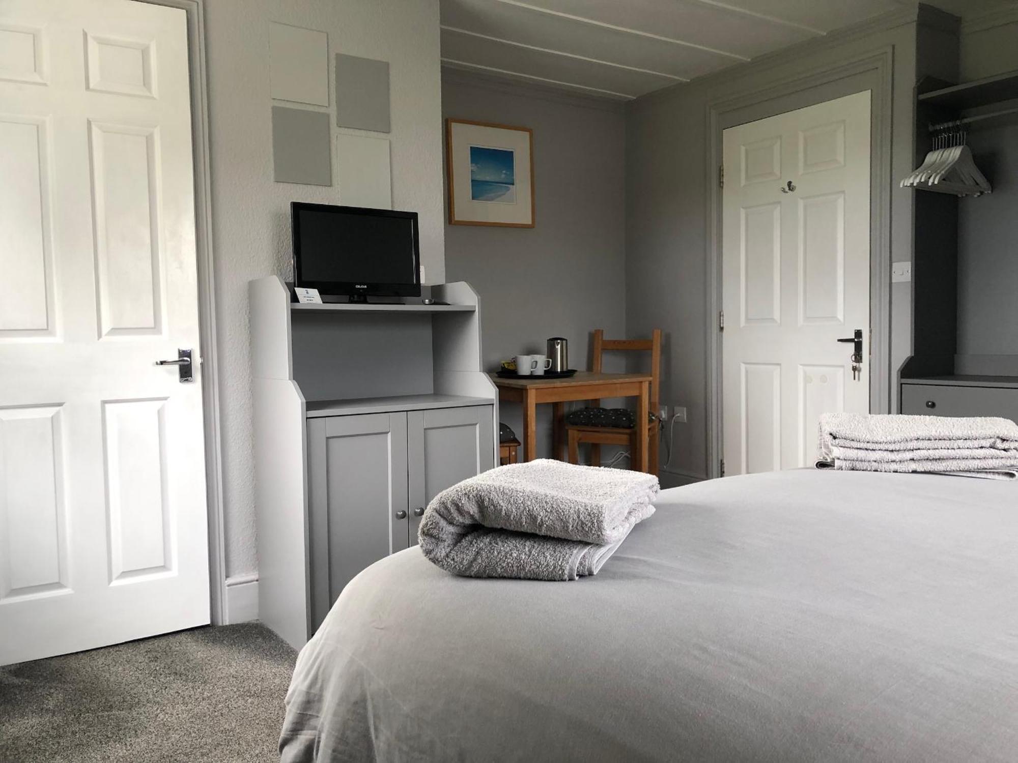 Channel View Guest House Stoke Fleming Екстериор снимка