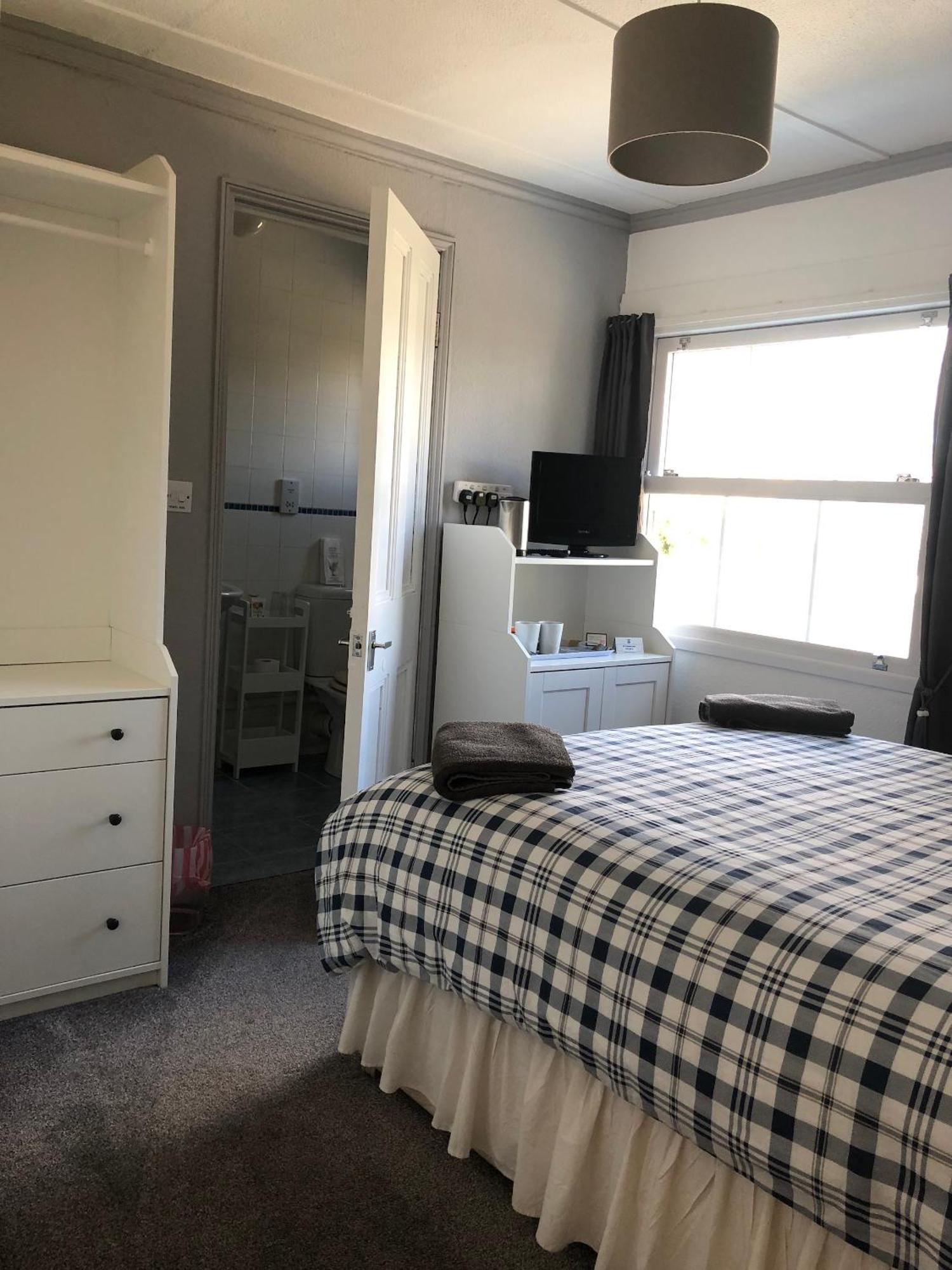 Channel View Guest House Stoke Fleming Екстериор снимка